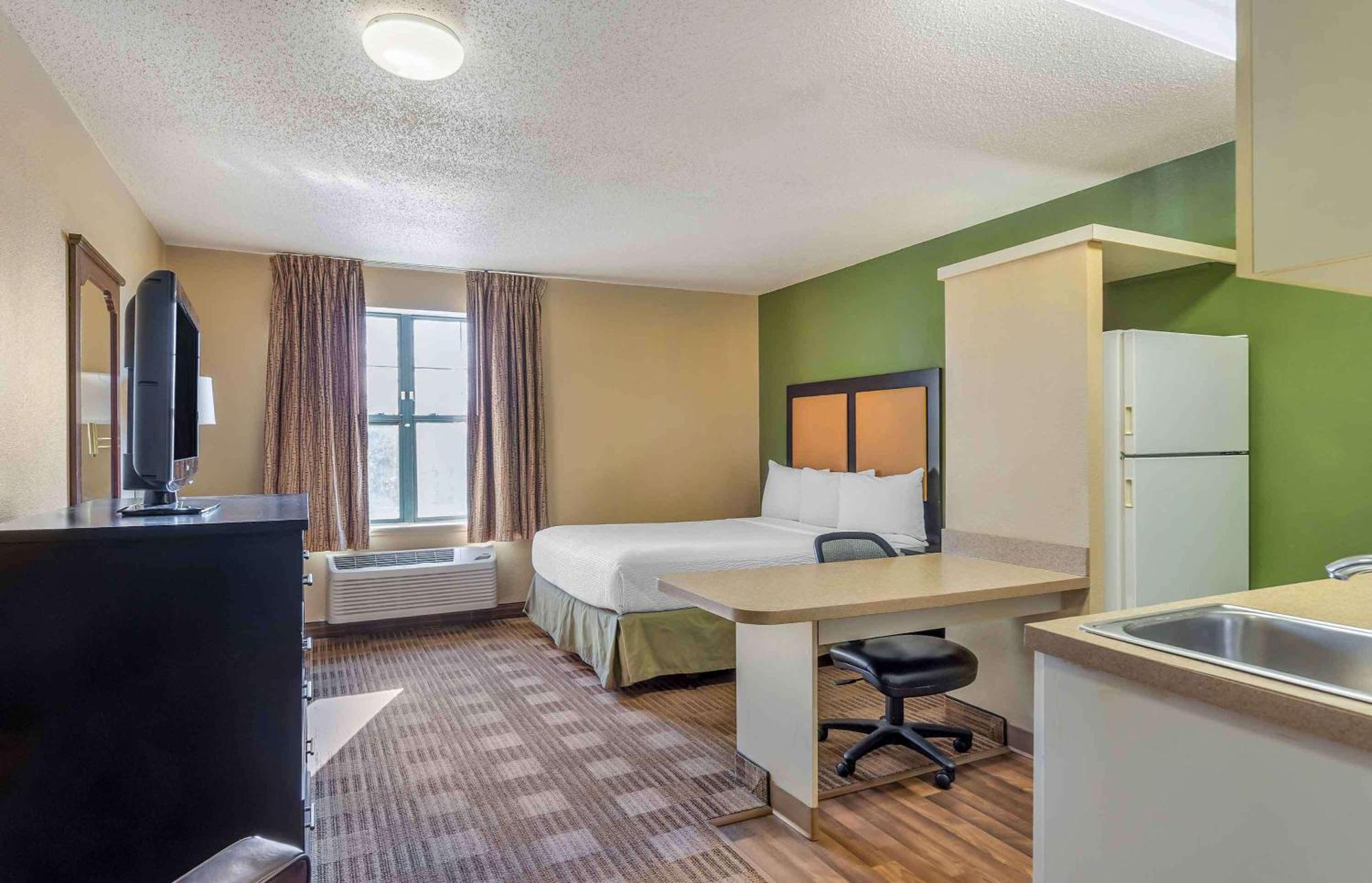 Extended Stay America Select Suites - Chicago - Downers Grove Exteriér fotografie