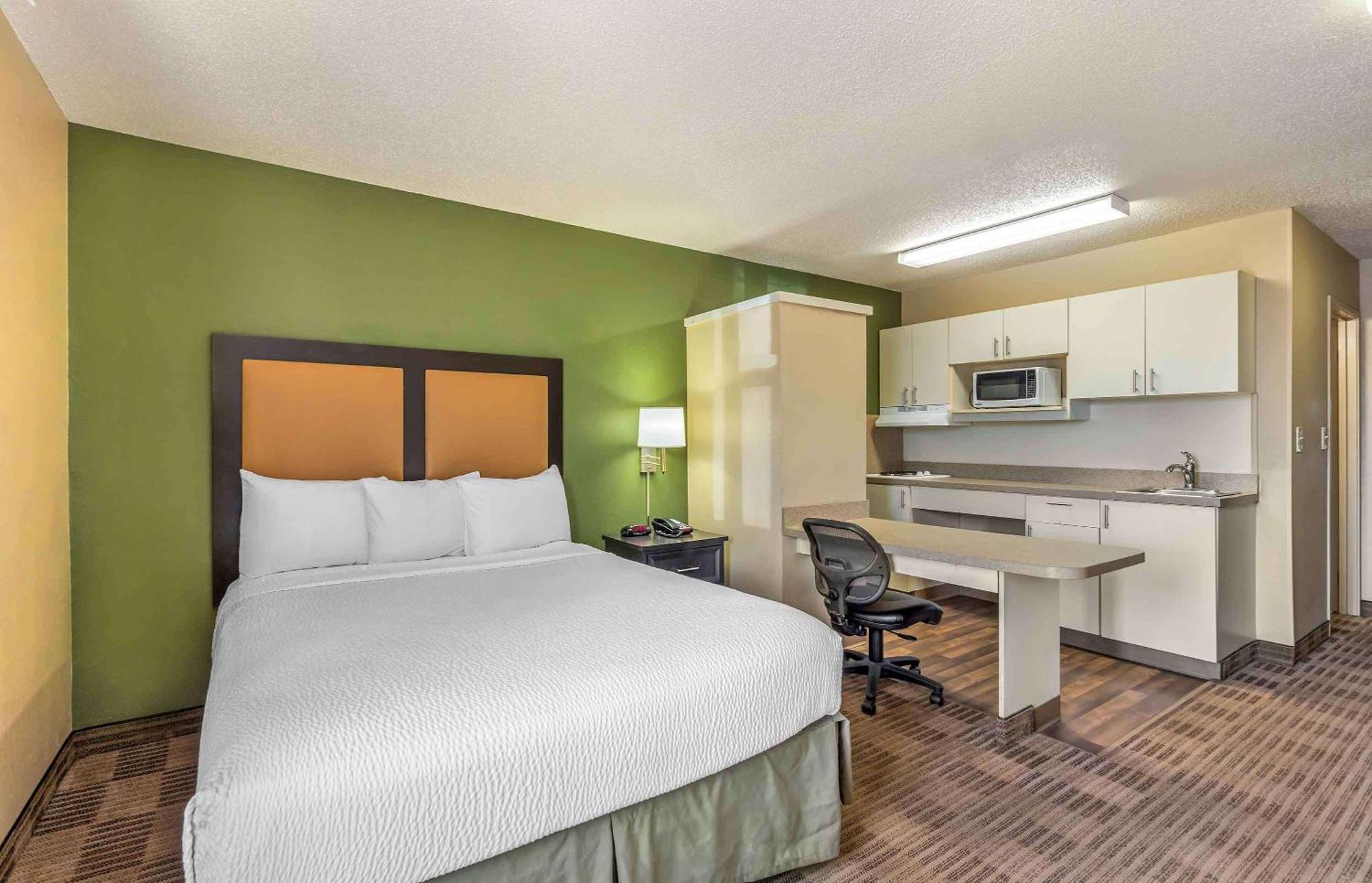 Extended Stay America Select Suites - Chicago - Downers Grove Exteriér fotografie